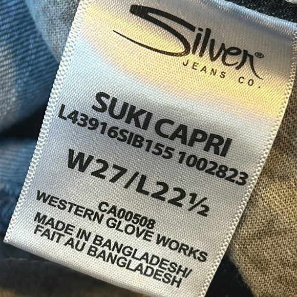 Silver Suki Capri Jeans Distressed Size 27 - Picture 9 of 10